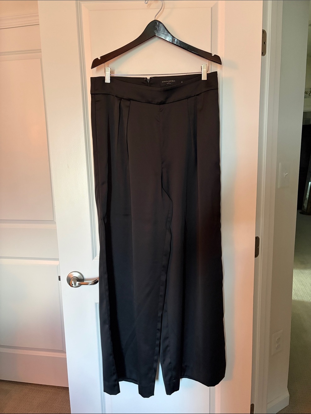 Banana Republic Black Wide-Leg Trousers